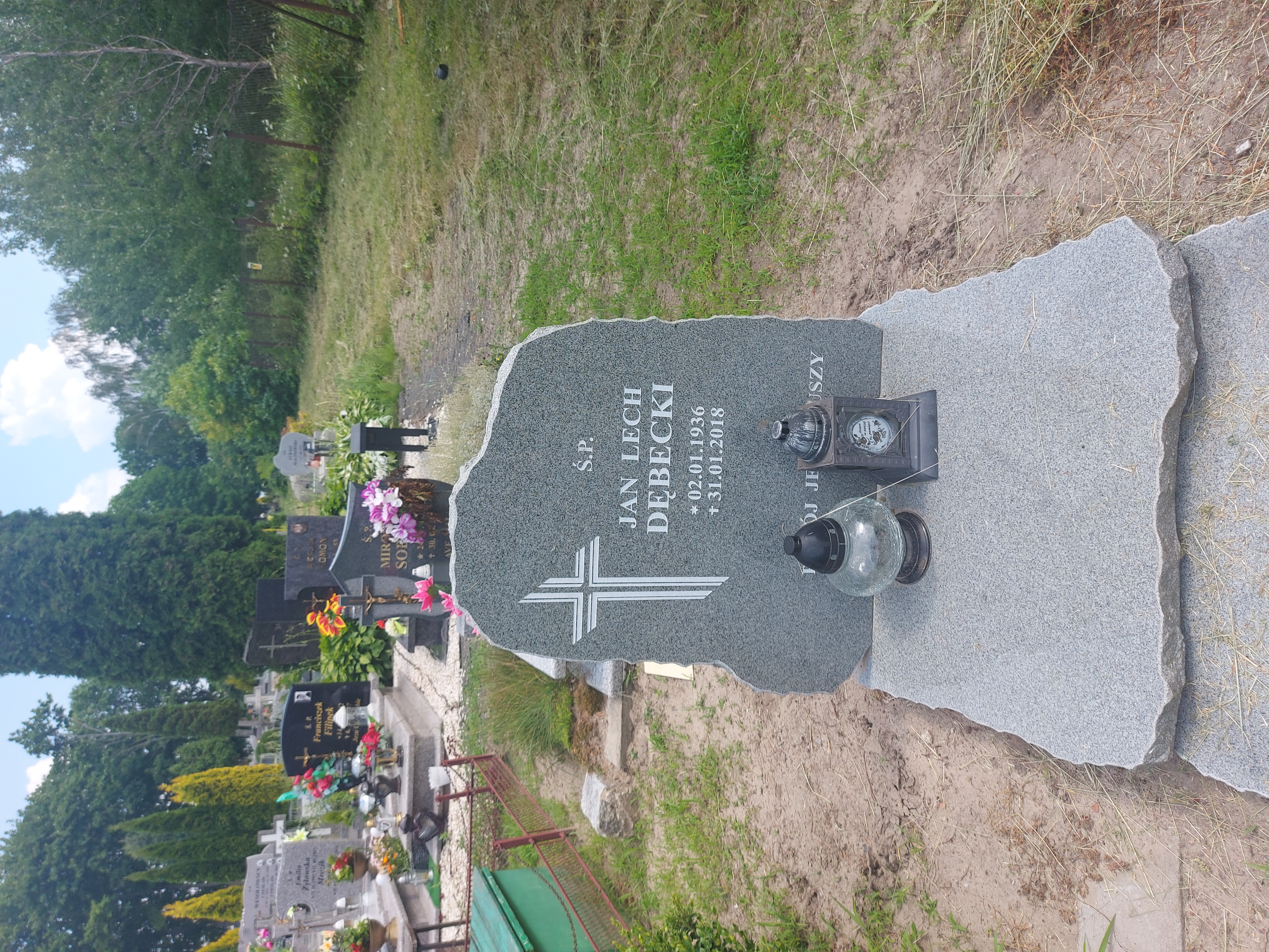 Grób Jan Lech Dębecki